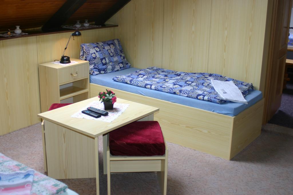 Pension U Vlasku Karlovy Vary Bilik gambar